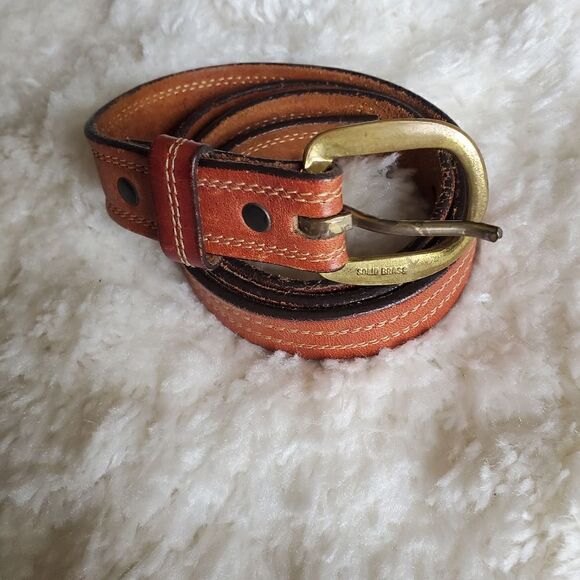 Women\'s Leather Belt With Brass Buckle 39\